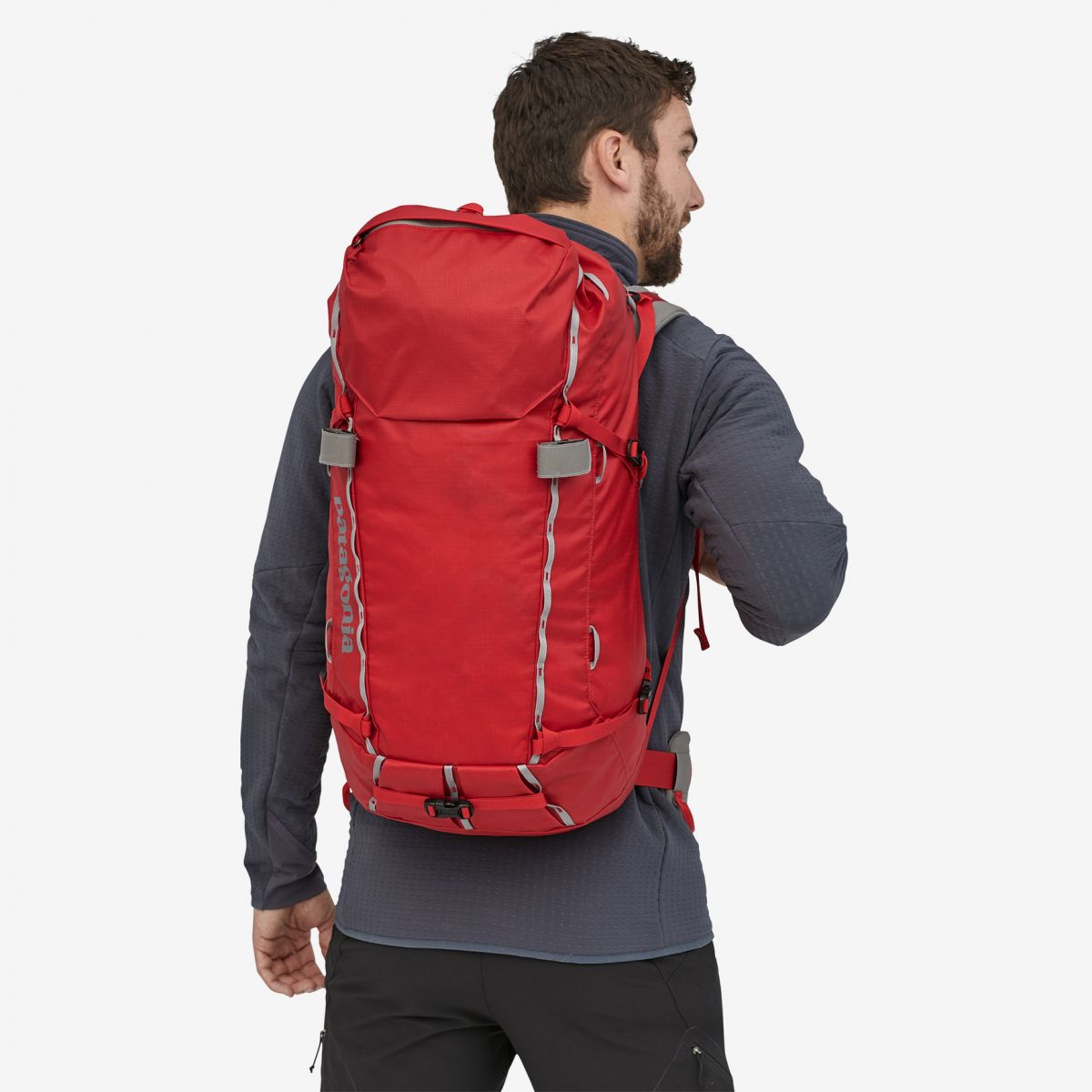 Patagonia Ascensionist 35